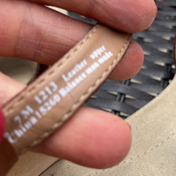 Clark’s Women’s Qwin Adonia Gladiator Brown Sandal - 7 - Great Condition - Picture 9 of 12